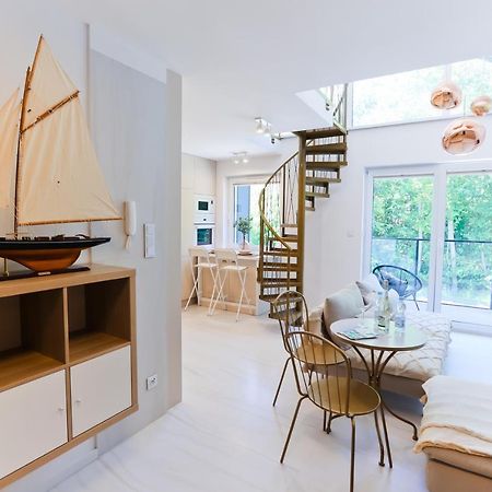 M&K Apartamenty Sailors Golden Yacht, Gdansk - Wyspa Sobieszewska ภายนอก รูปภาพ